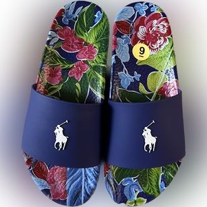 Polo Ralph Lauren Sandals 
Size 9

Sandals, slides, flip flops